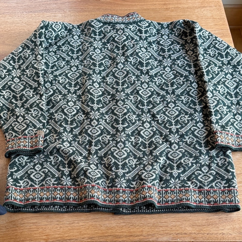Dale of Norway Dark Green and Grey Fair Isle Wool Cardigan - Picture 5 of 8